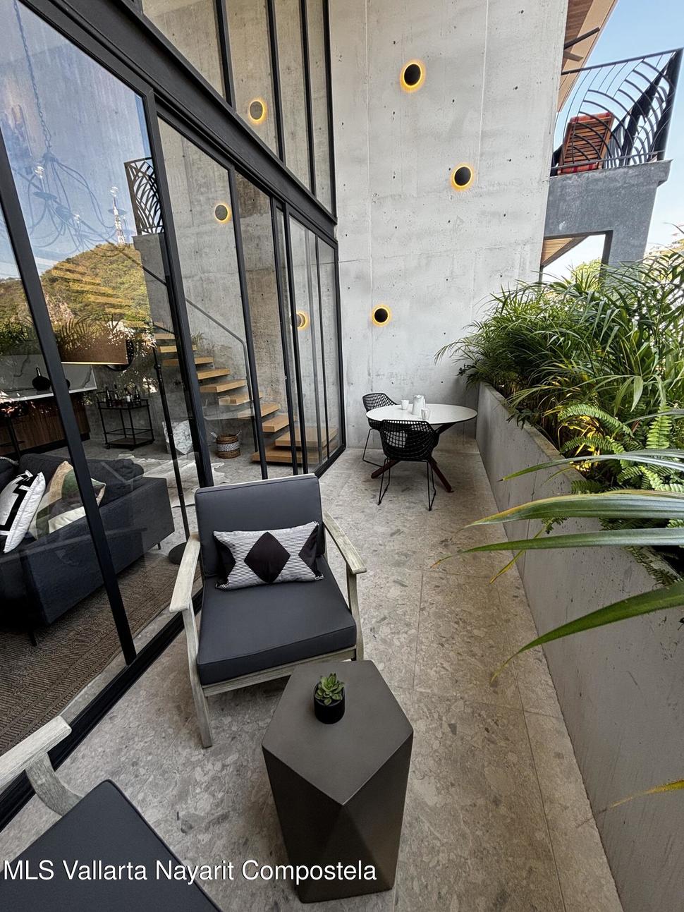 20260127213352808363000000 o