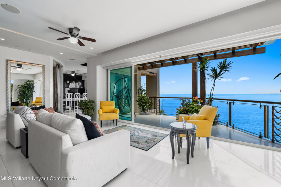 20250904122003300979000000 o