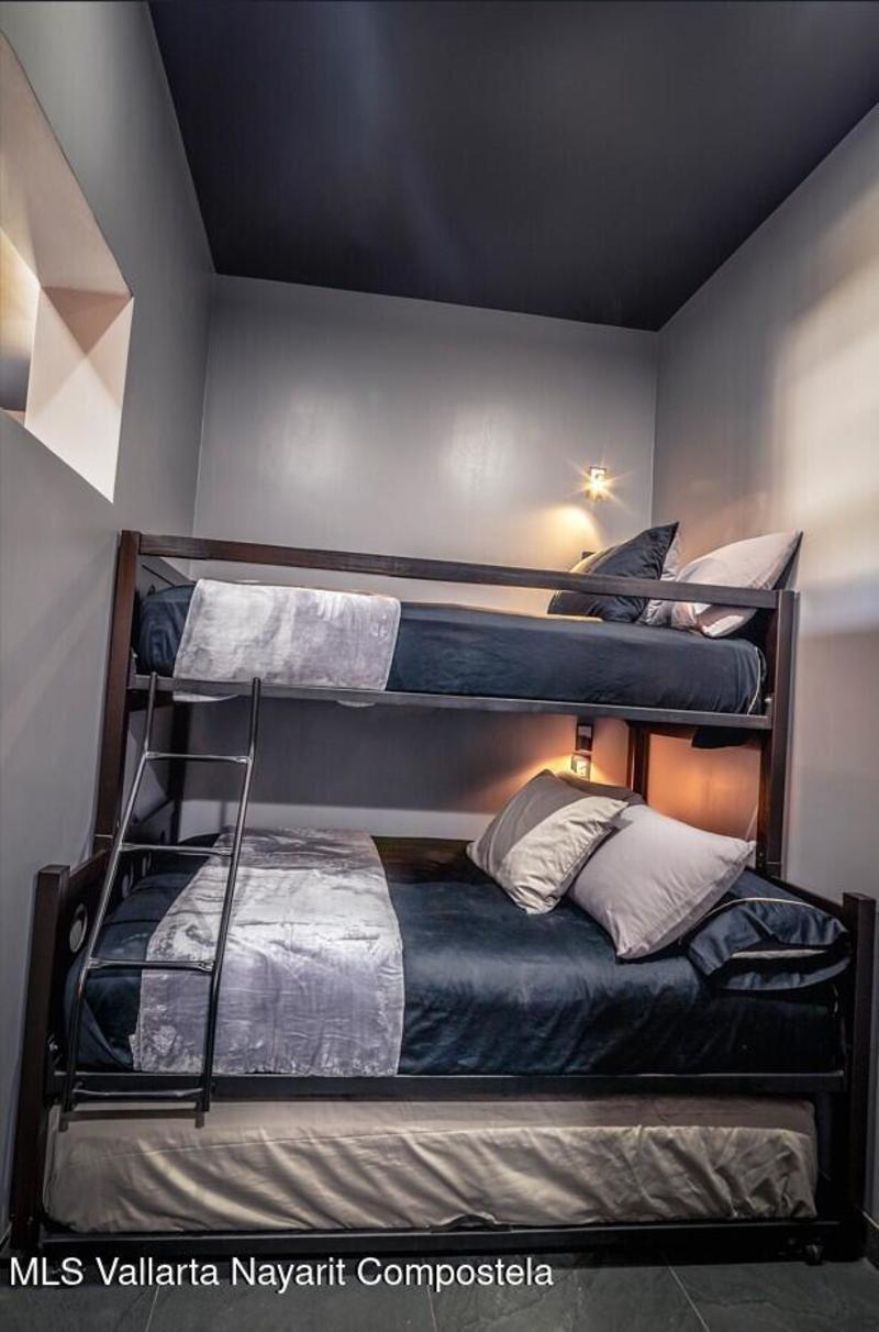 20251025182836535323000000 o