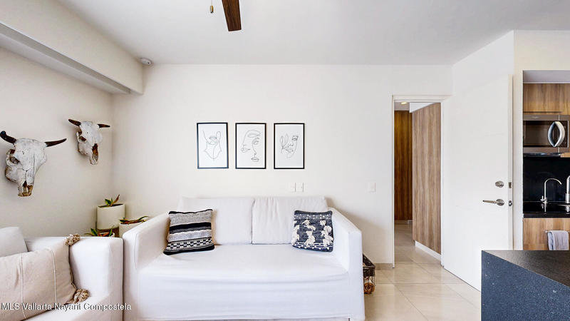 20251010213626938779000000 o