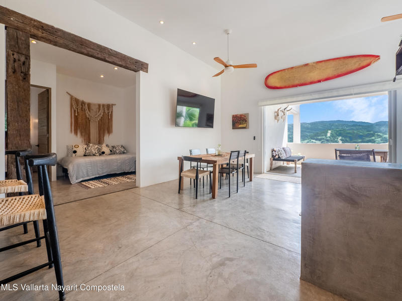 20251004175210750132000000 o