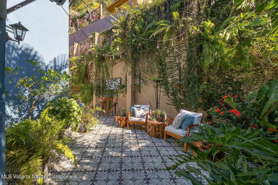 20251202161732960299000000 o