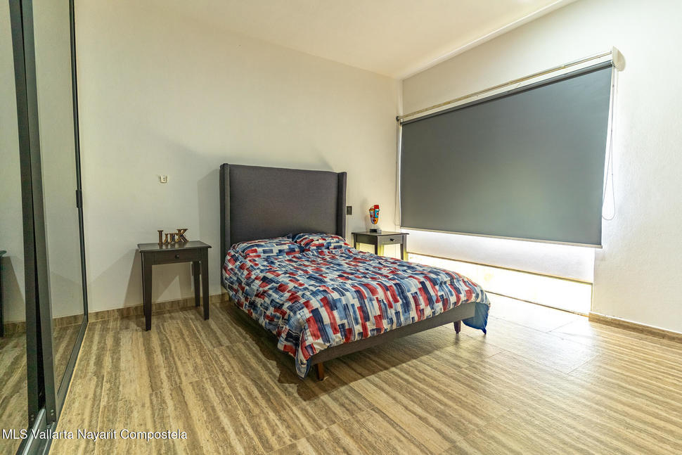 20251105212333656782000000 o