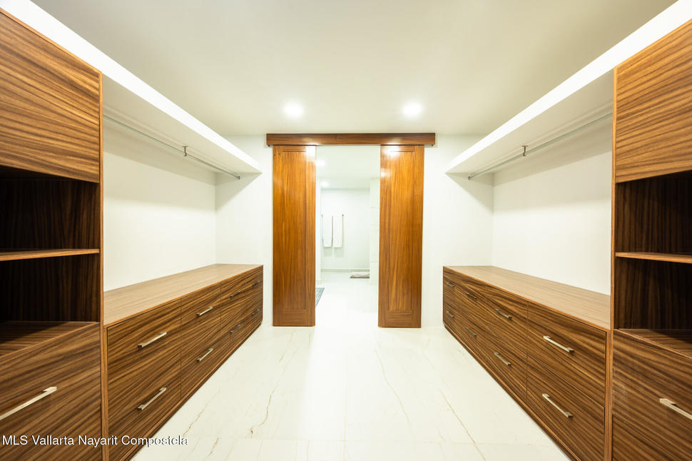 20250930174330807004000000 o