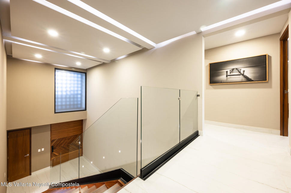 20250930174339443263000000 o