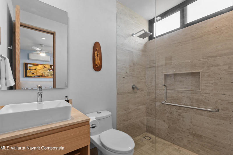 20250827214318131883000000 o