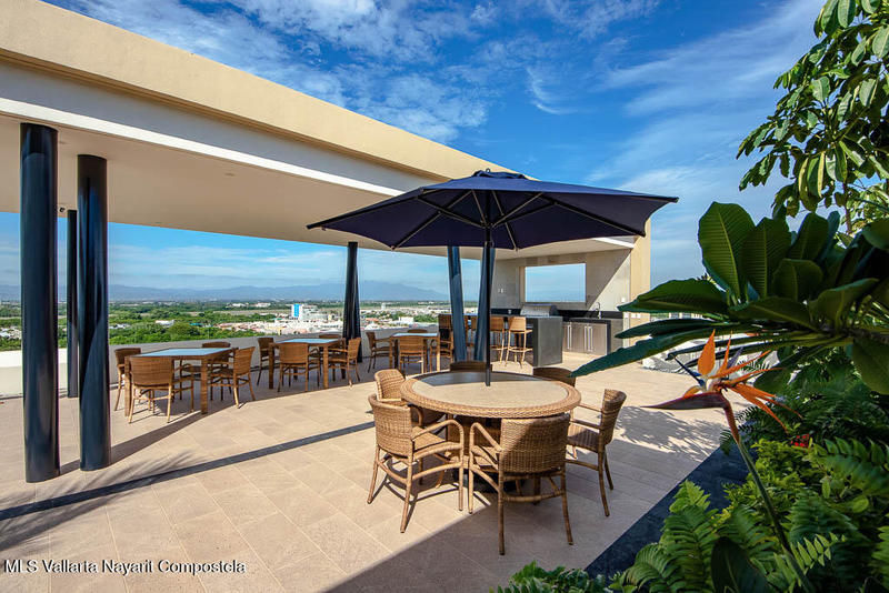 V Marina 3 Bedroom Condo 805 B