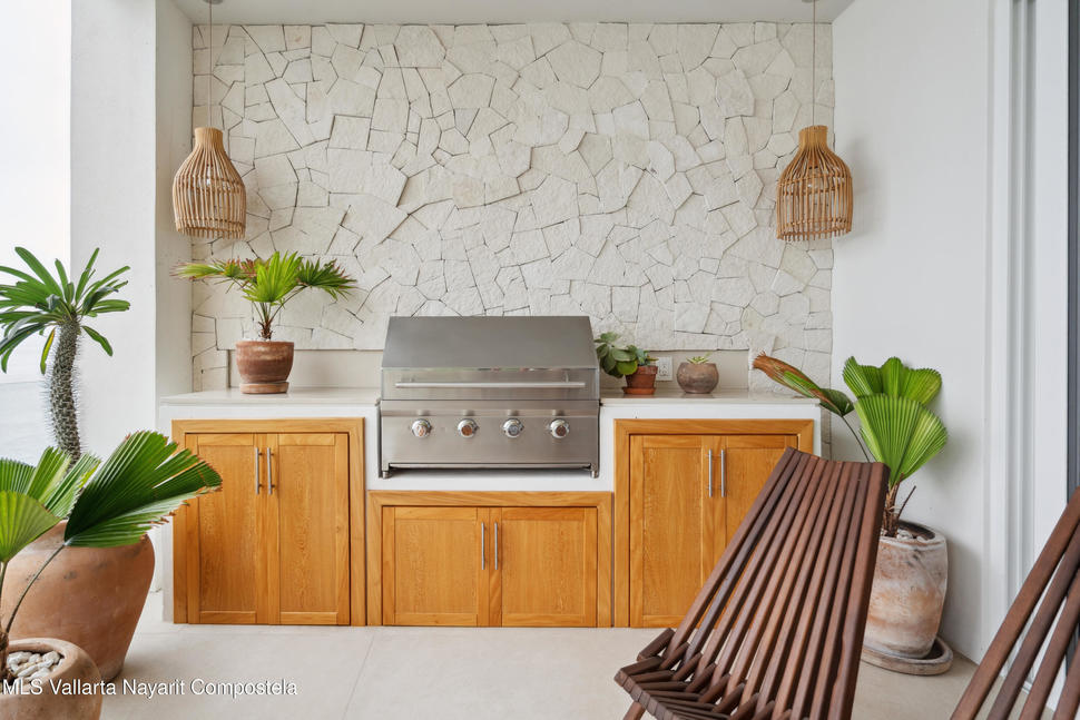 20250611181452227590000000 o