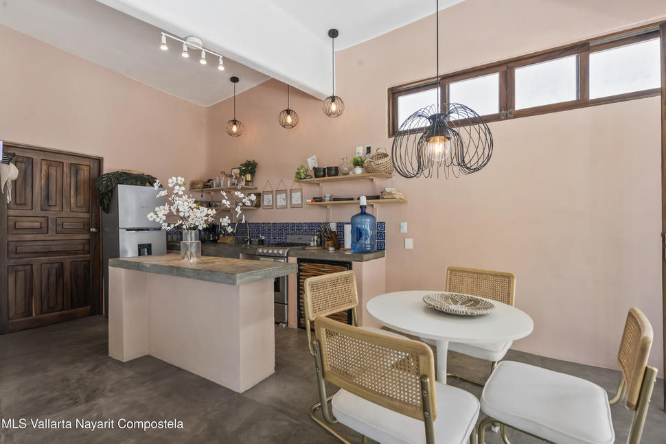 20251110205010153226000000 o