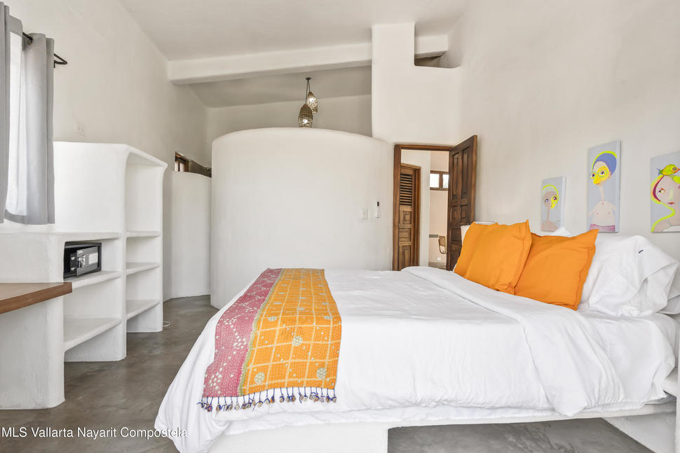 20251110205606768262000000 o