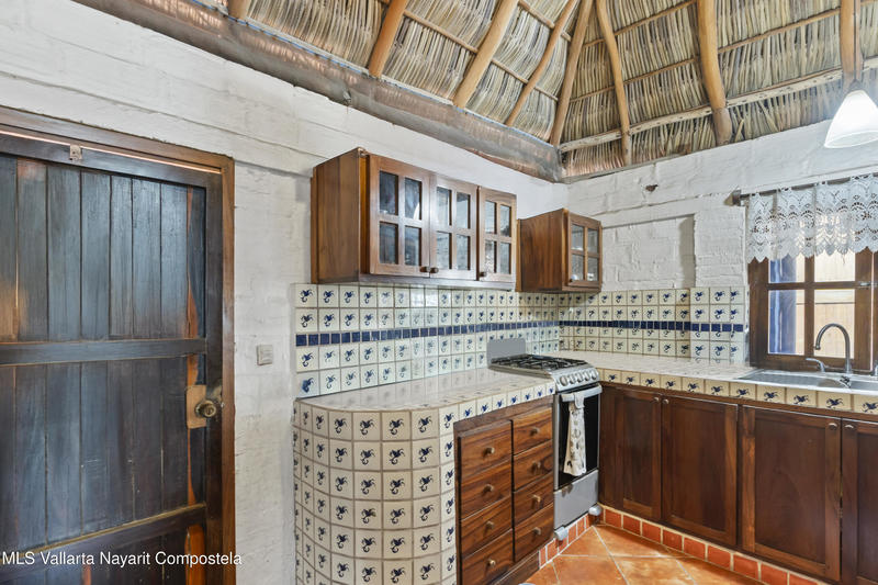 20250702180631213625000000 o