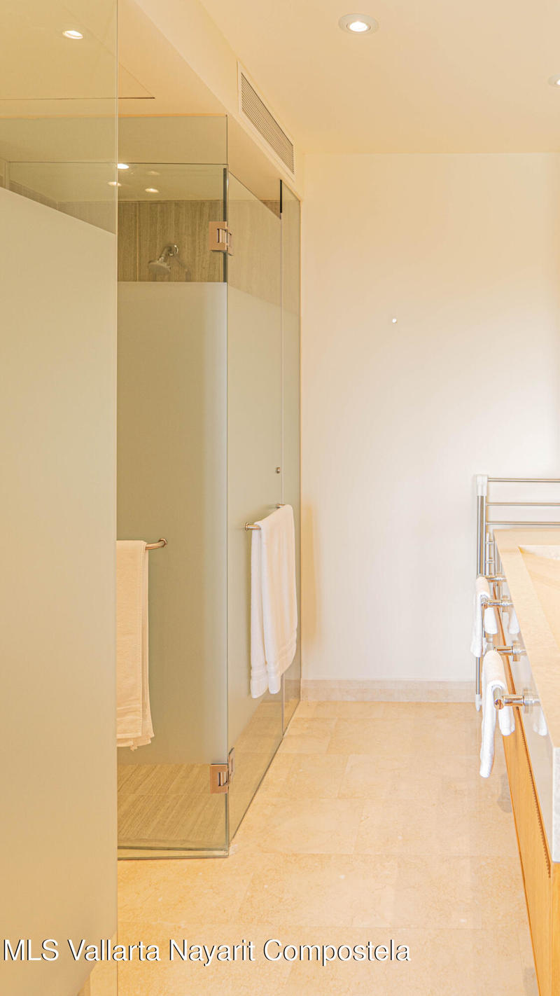 20251017025039037154000000 o